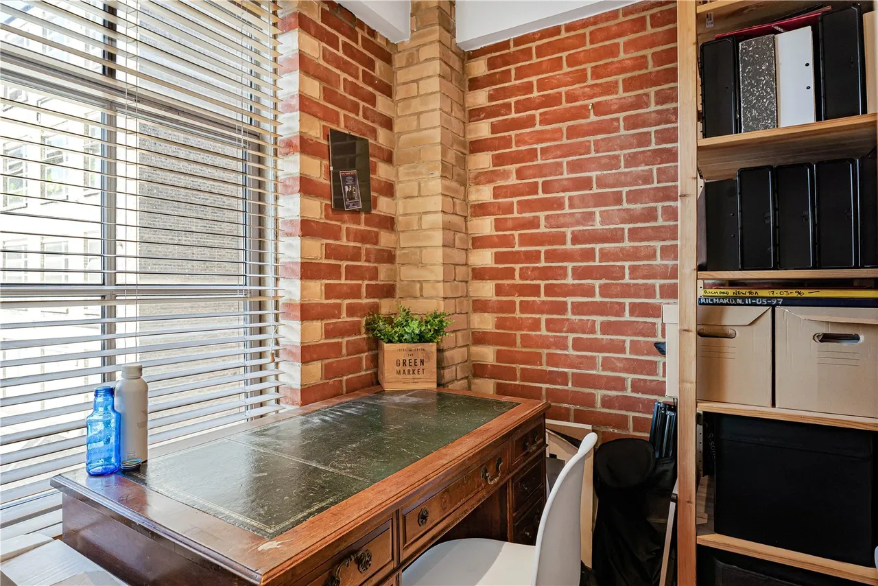 Shepherdess Place, London, N1, photo 5