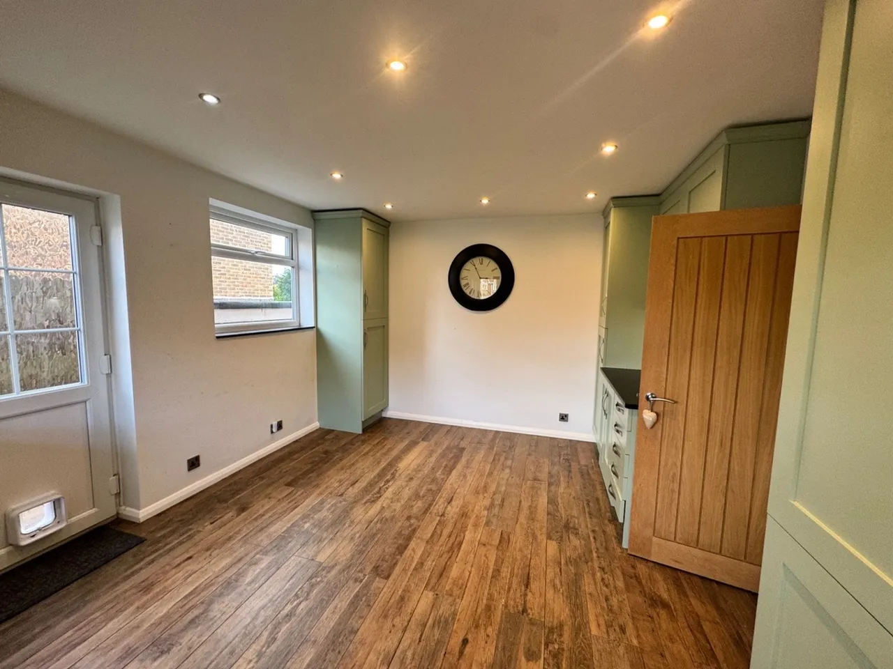 Calverley Crescent, High Wycombe, HP13, photo 6