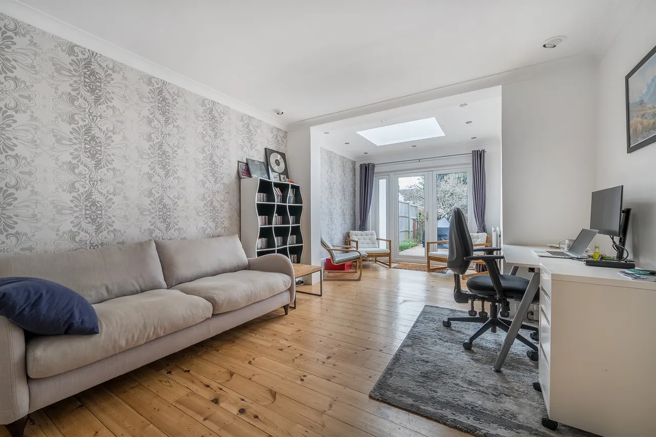 Edenbridge Road, Enfield, EN1, photo 5