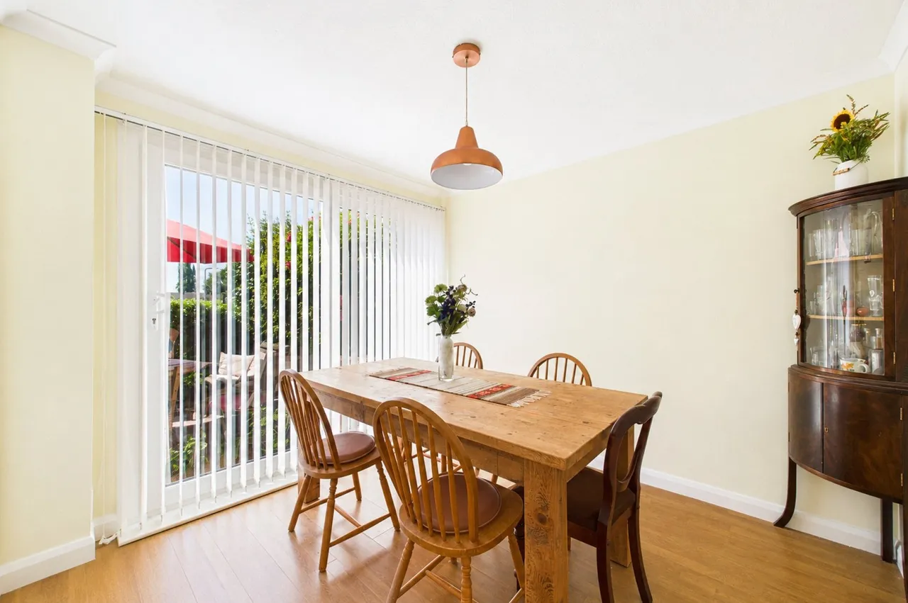 Tithebarn Grove, Calcot, RG31, photo 6
