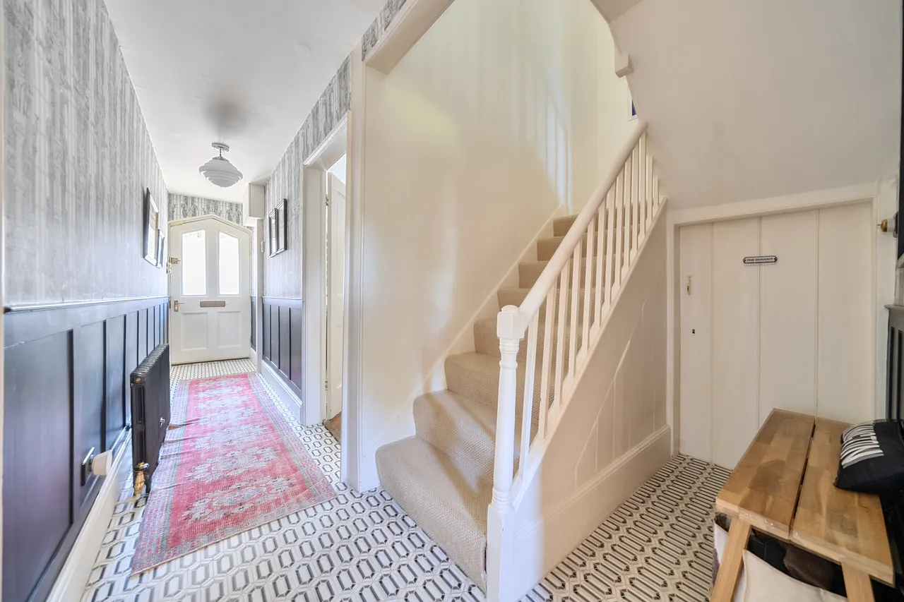 London Road, Marlborough, SN8, photo 8