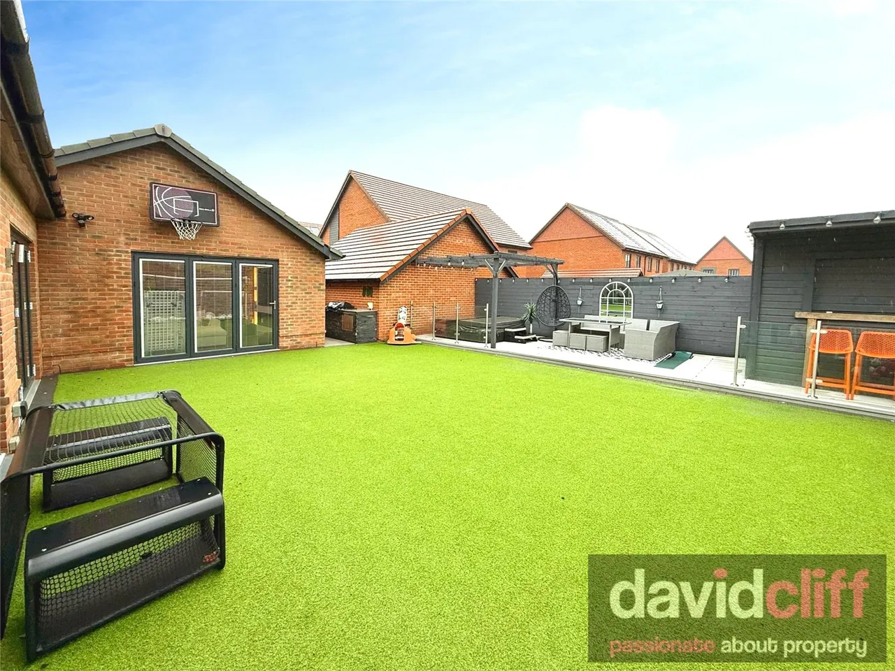 St. Marys Row, Crowthorne, RG45, photo 9