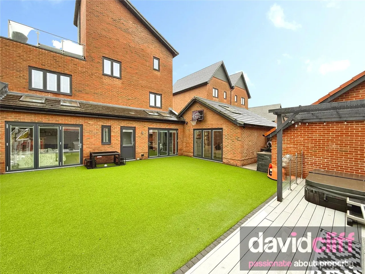 St. Marys Row, Crowthorne, RG45, photo 32