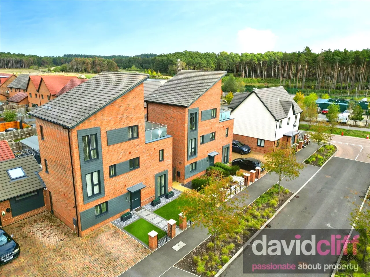 St. Marys Row, Crowthorne, RG45, photo 31