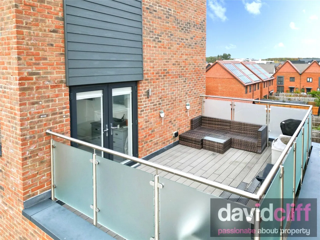 St. Marys Row, Crowthorne, RG45, photo 8