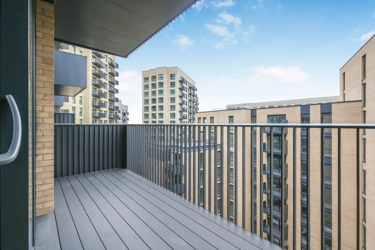 Capital Interchange Way, Brentford, TW8, photo 6