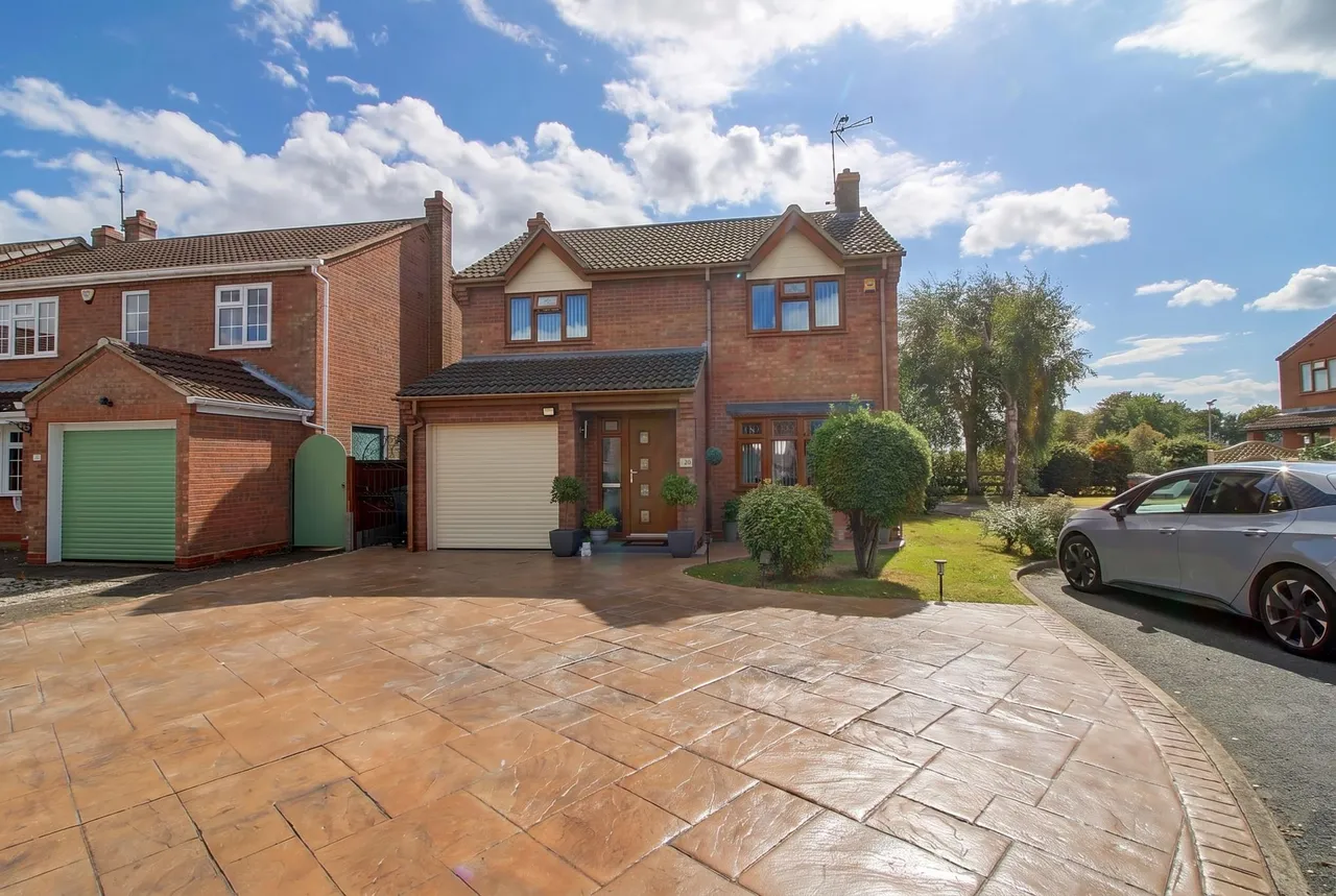 4 bed house for sale, Brookfield Drive, Wolvey, LE10