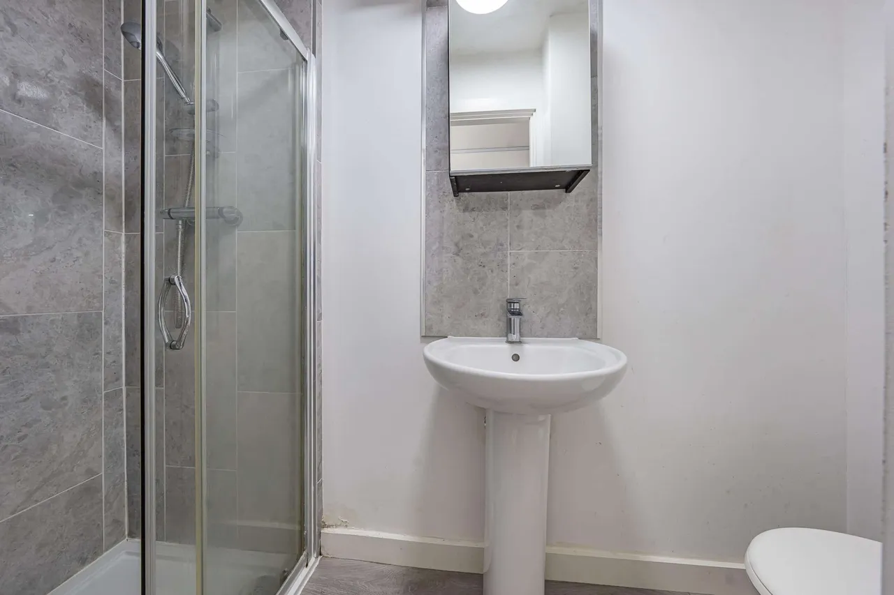 Blackhorse Close, Windsor, Berkshire, SL4 5QP, photo 5