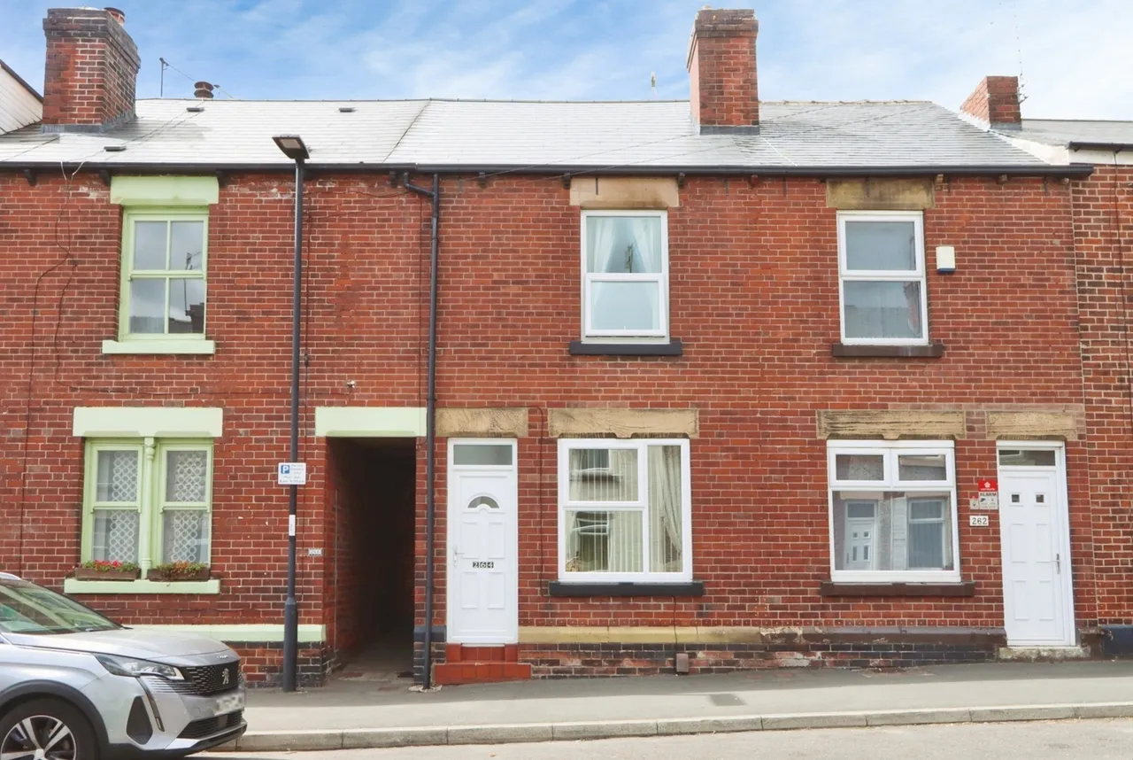 3 bed house for sale — Lancing Road, Sheffield, S2