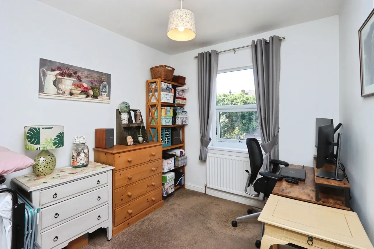 Lancing Road, Sheffield, S2, photo 10