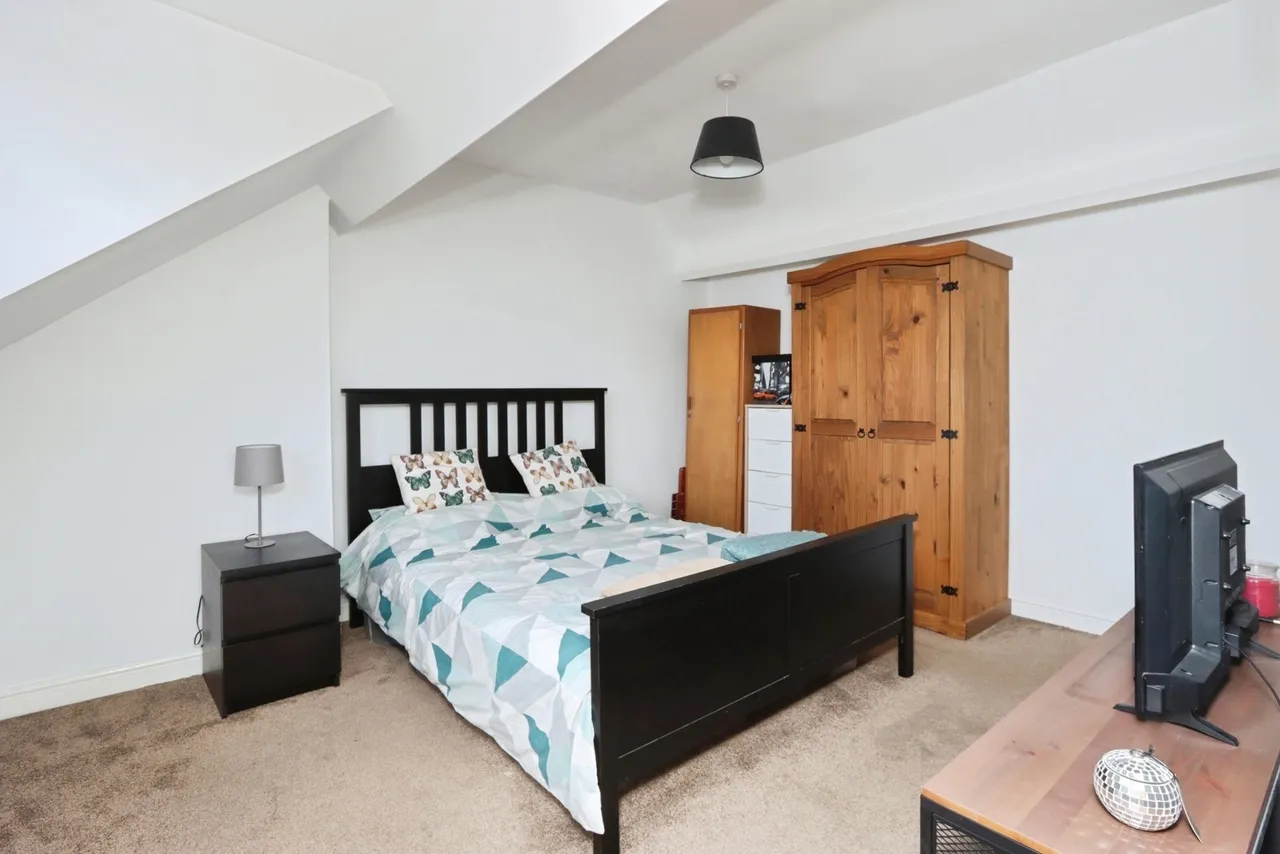 Lancing Road, Sheffield, S2, photo 7