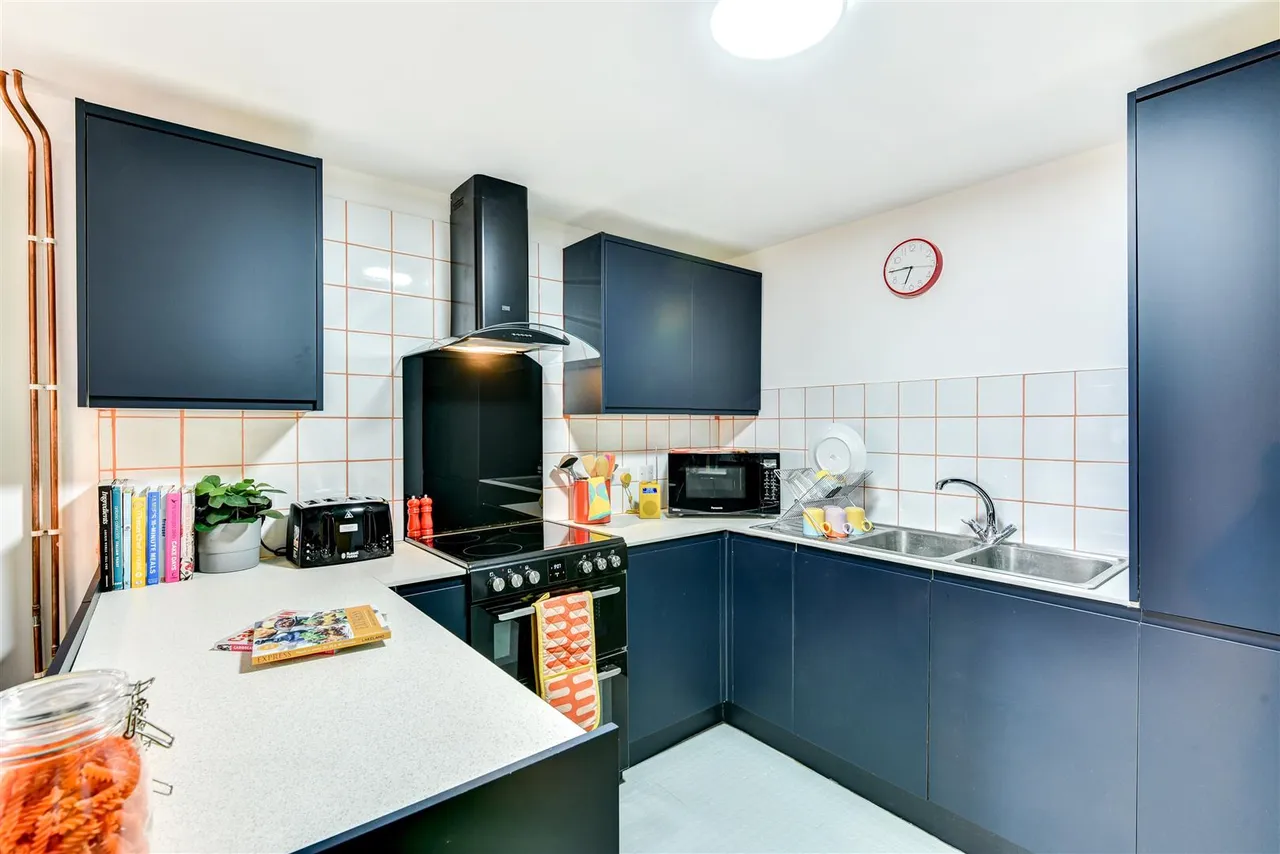 Queens Road, Beeston, NG9, photo 5