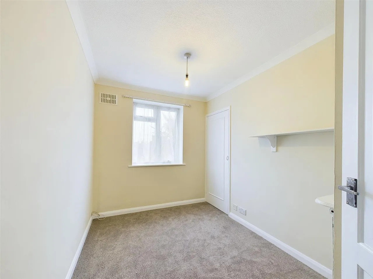 Whitby Road, Ruislip, Middlesex, HA4 9EB, photo 7