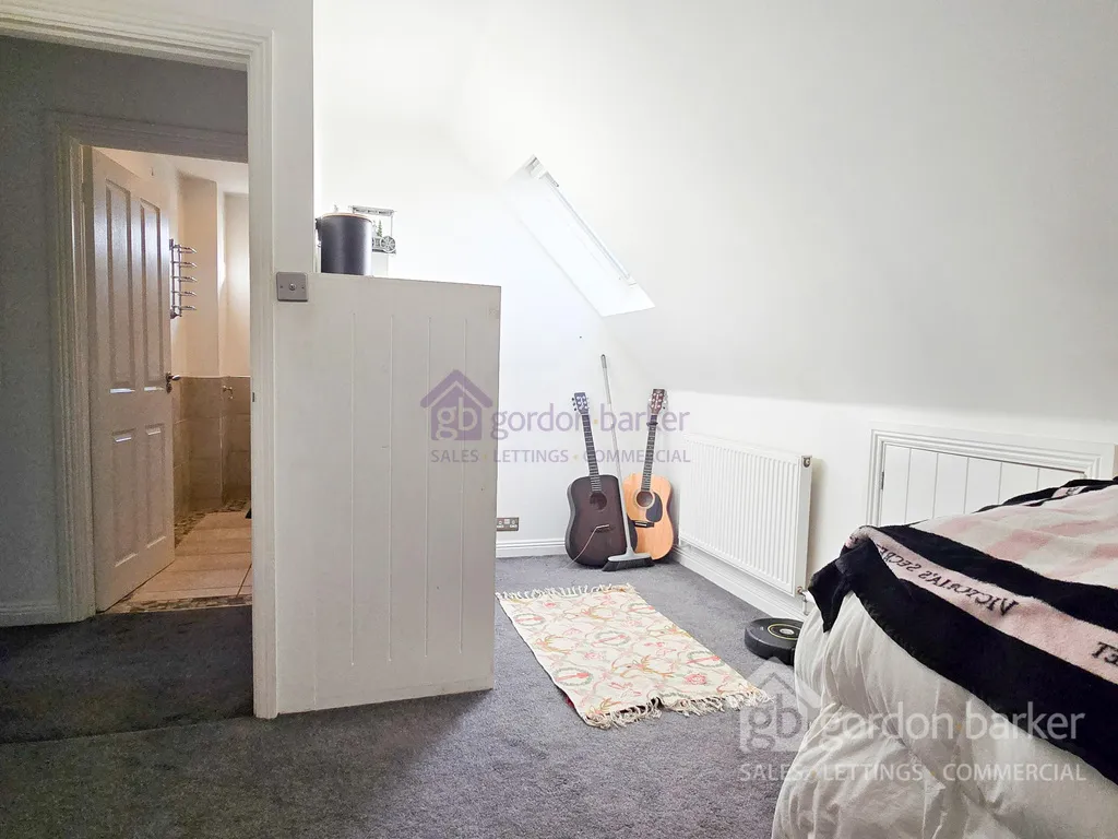 Pelican Mead, Hightown, Ringwood, BH24 3RG, photo 10