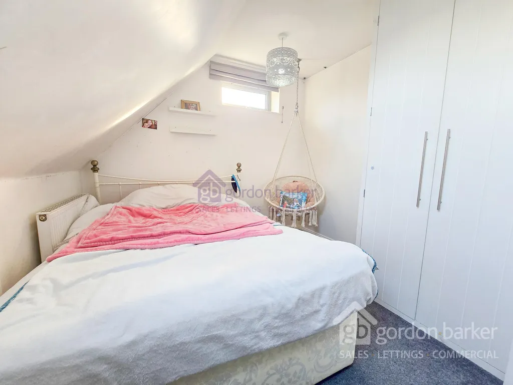 Pelican Mead, Hightown, Ringwood, BH24 3RG, photo 8