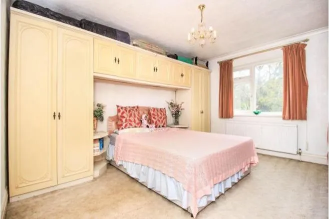 Norbury Hill, London, SW16, photo 10
