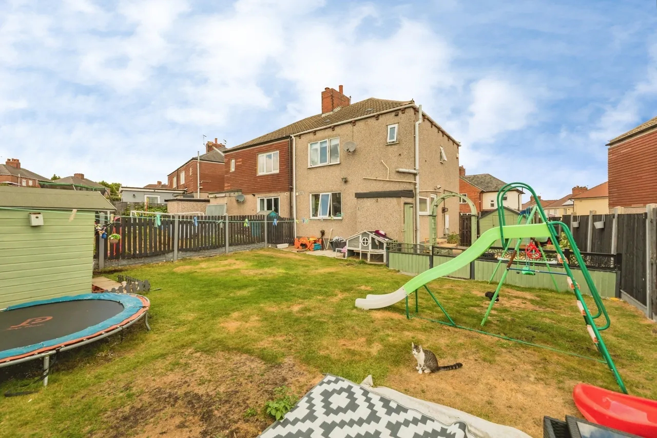Hadfield Street, Wombwell, Barnsley, S73, photo 22