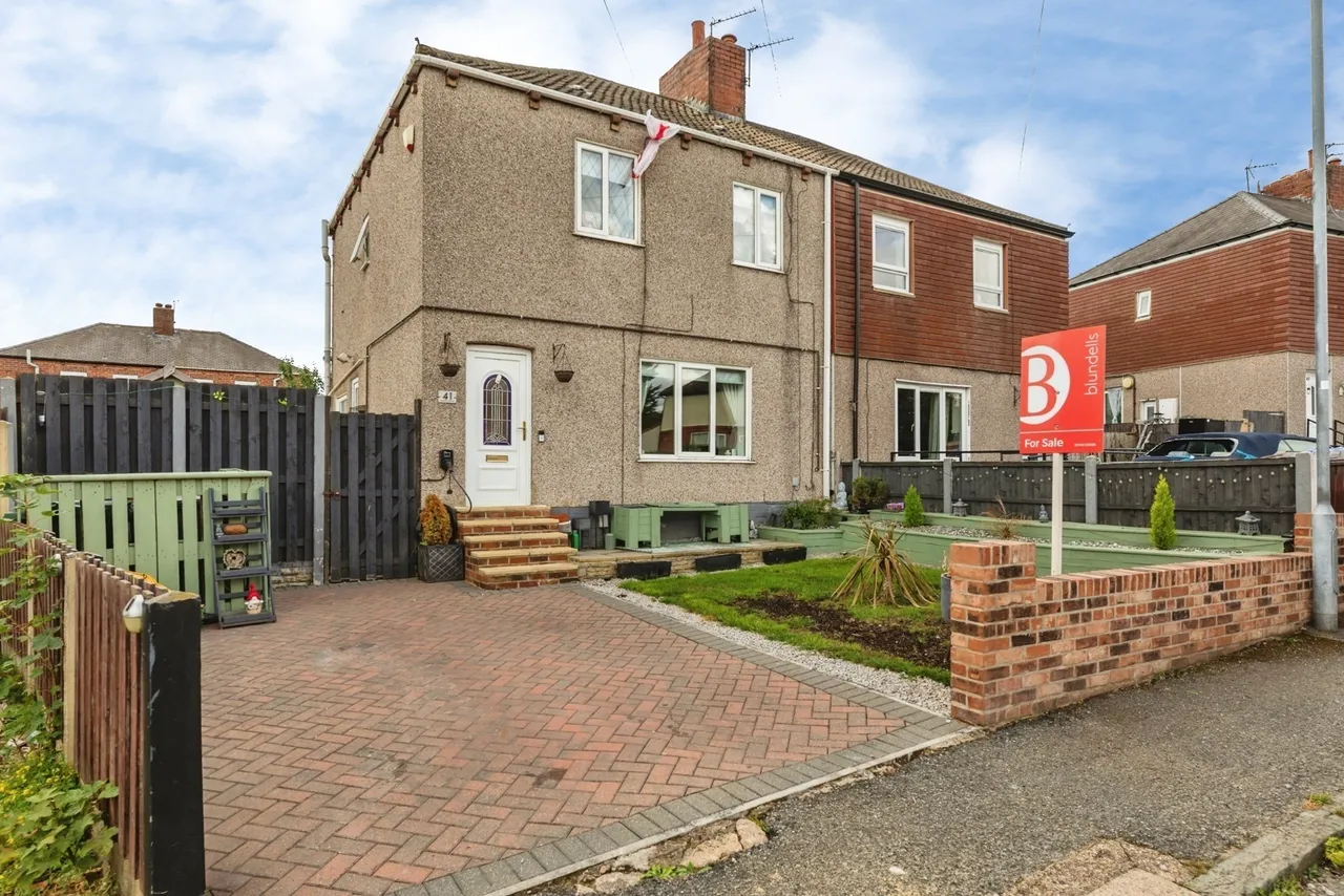 3 bed house for sale — Hadfield Street, Wombwell, Barnsley, S73