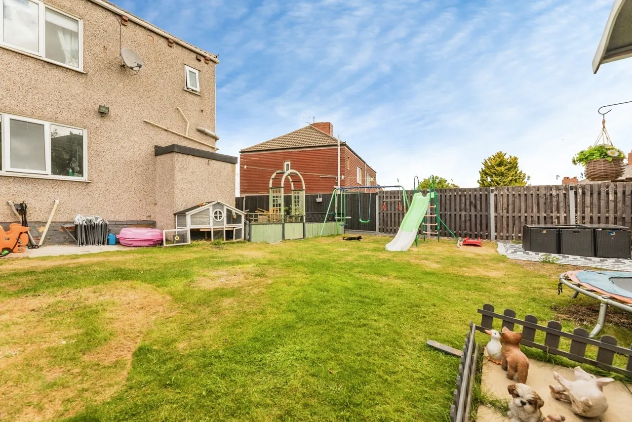 Hadfield Street, Wombwell, Barnsley, S73, photo 21
