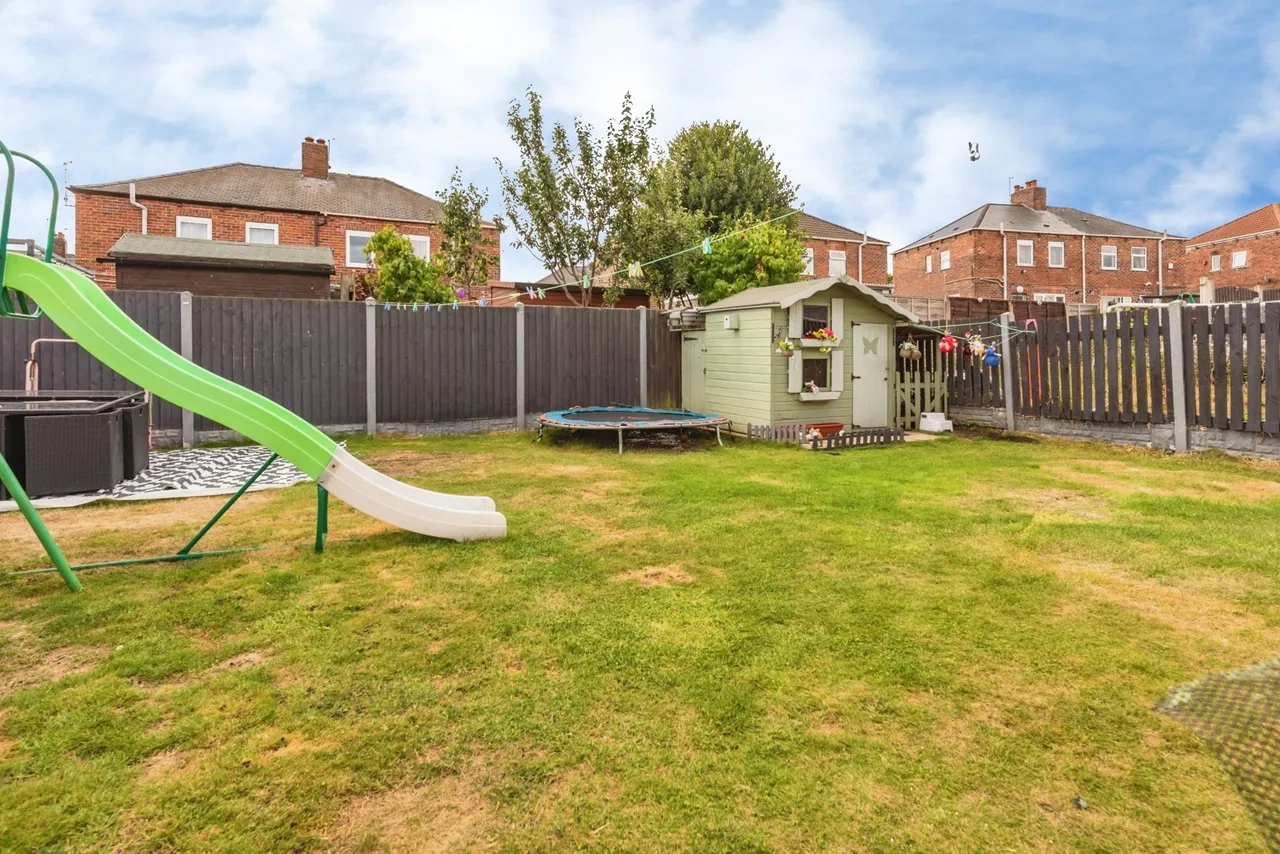 Hadfield Street, Wombwell, Barnsley, S73, photo 19