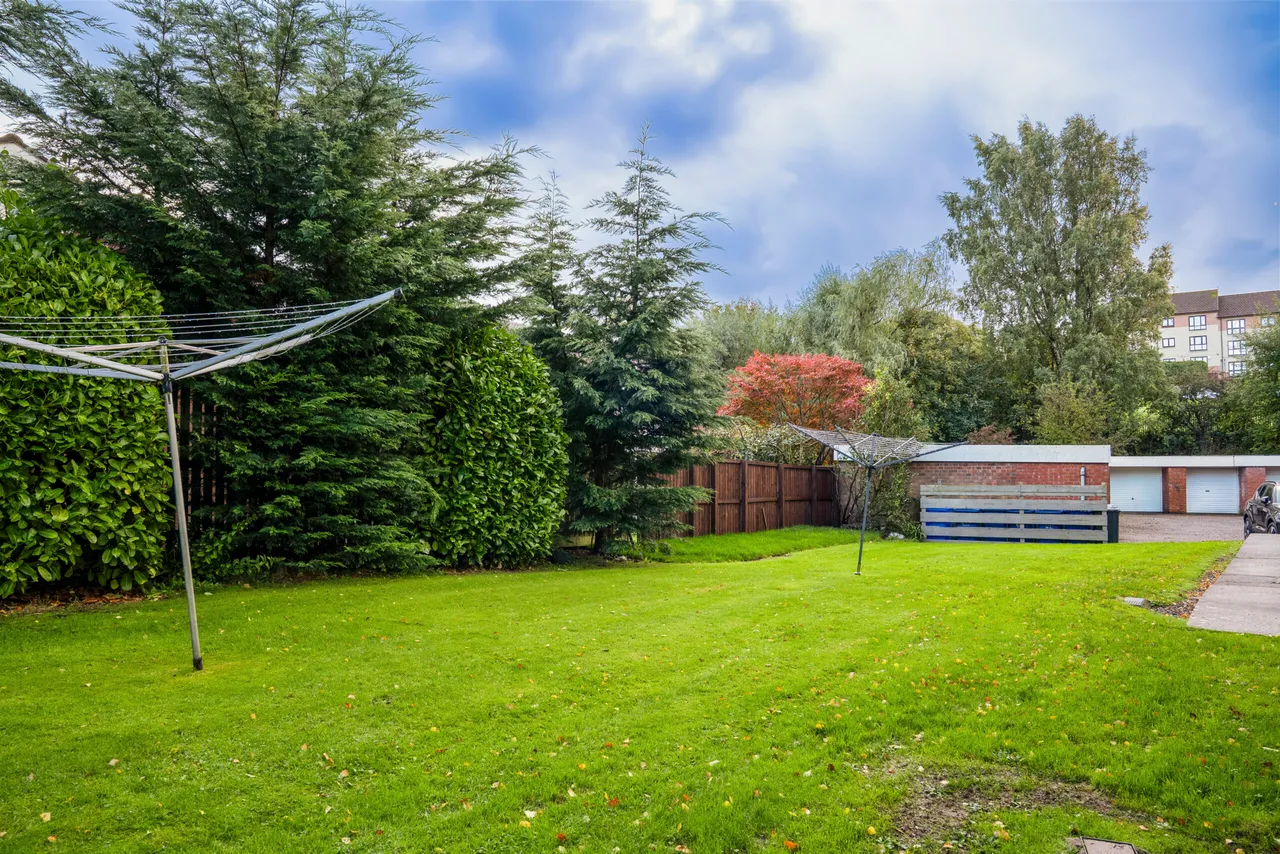 Falside Road, Paisley, photo 2