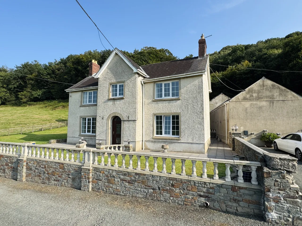 3 bed house to rent, Llanllawddog, Carmarthen, SA32