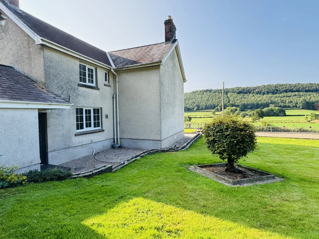 Llanllawddog, Carmarthen, SA32, photo 17