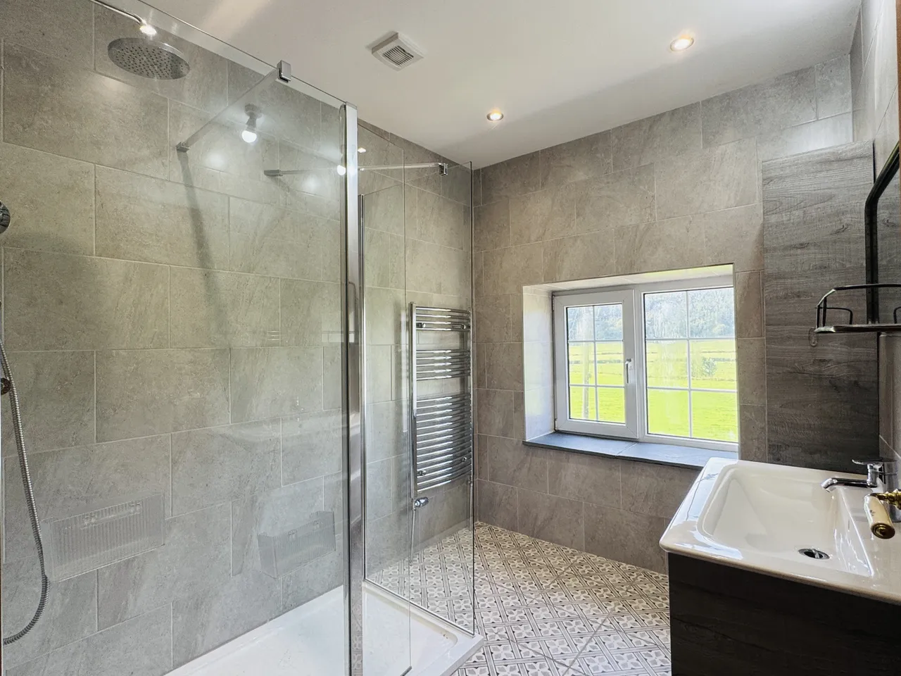 Llanllawddog, Carmarthen, SA32, photo 15