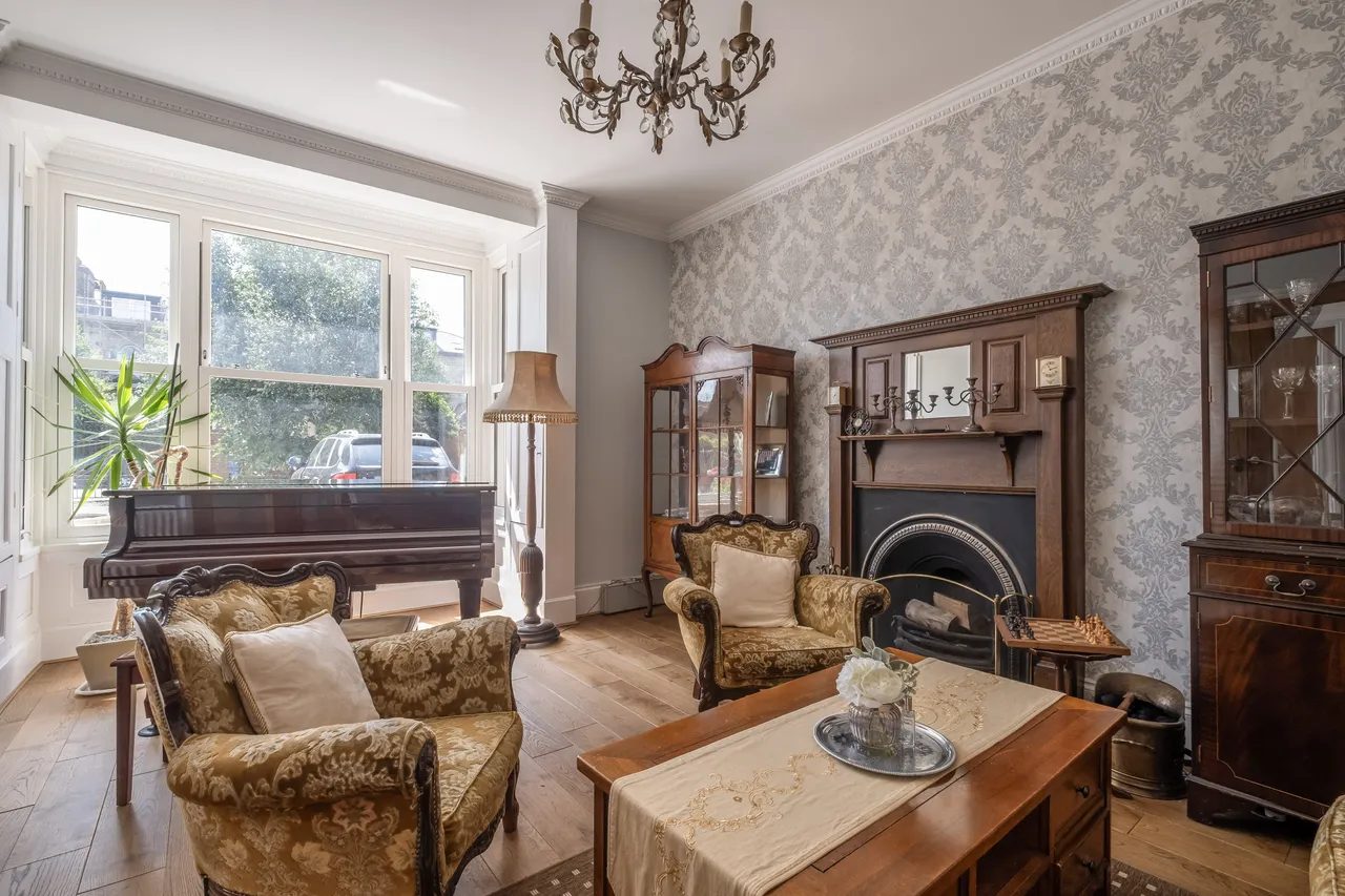 Stanley Road, Teddington, TW11, photo 11