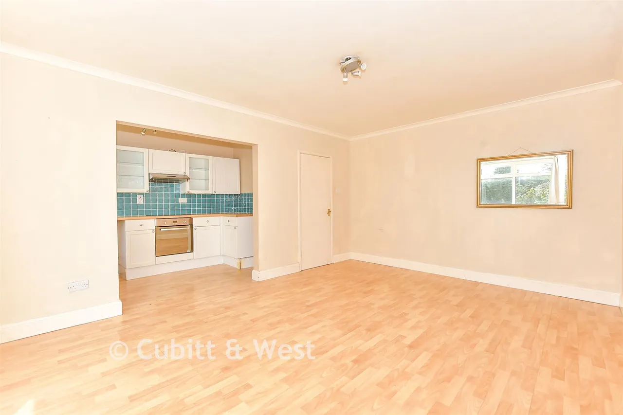 Swallow Close, Havant, PO9, photo 6