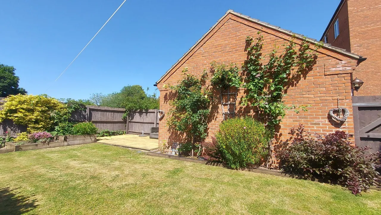 Great Northern Gardens, BOURNE, PE10, photo 35