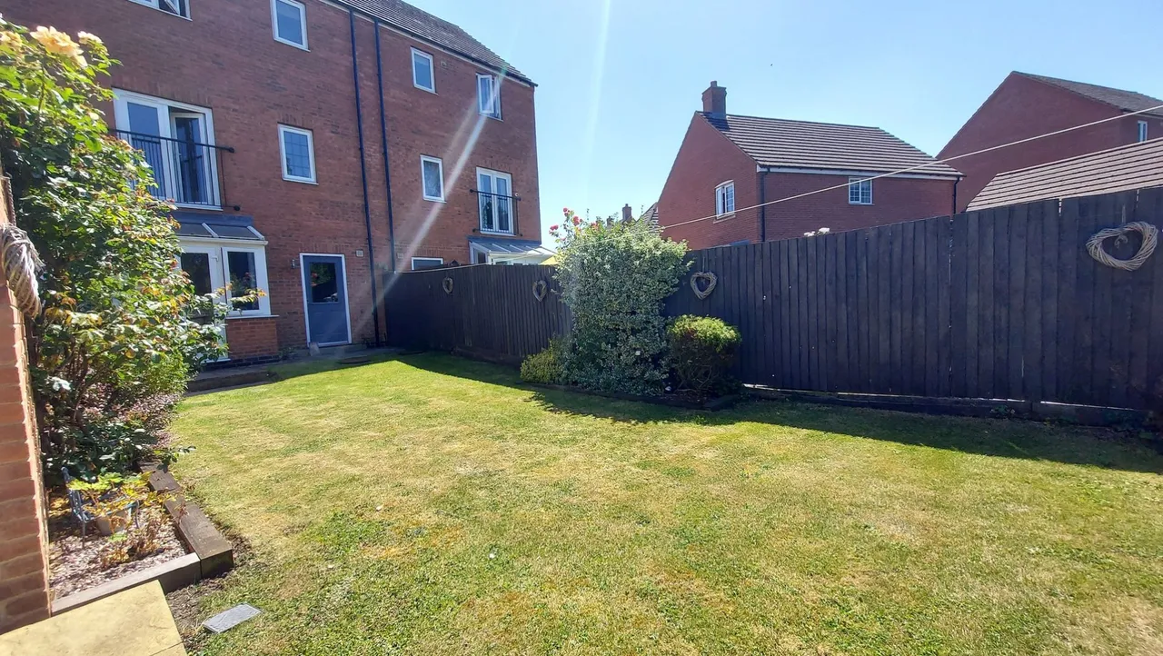 Great Northern Gardens, BOURNE, PE10, photo 36