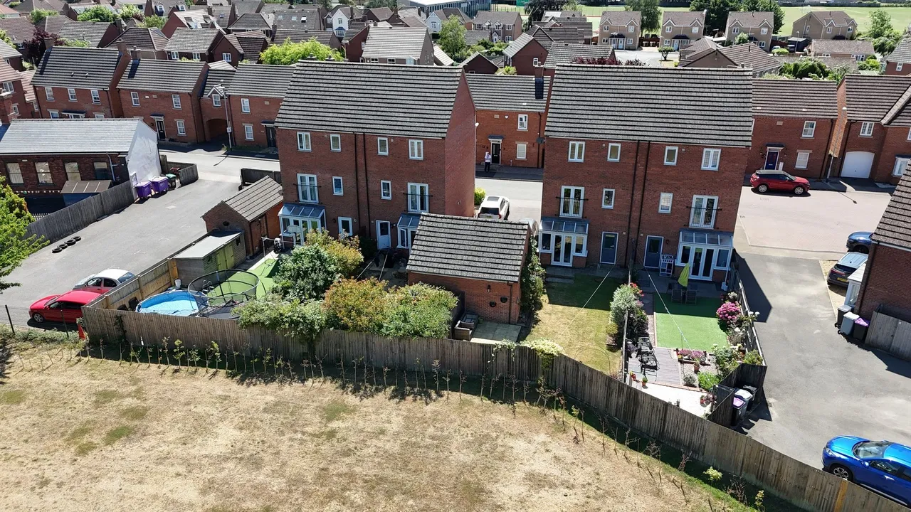 Great Northern Gardens, BOURNE, PE10, photo 37