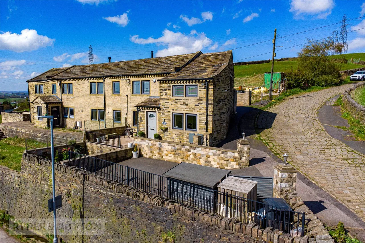 Bonnet Hall, Bradshaw, HX2, photo 27