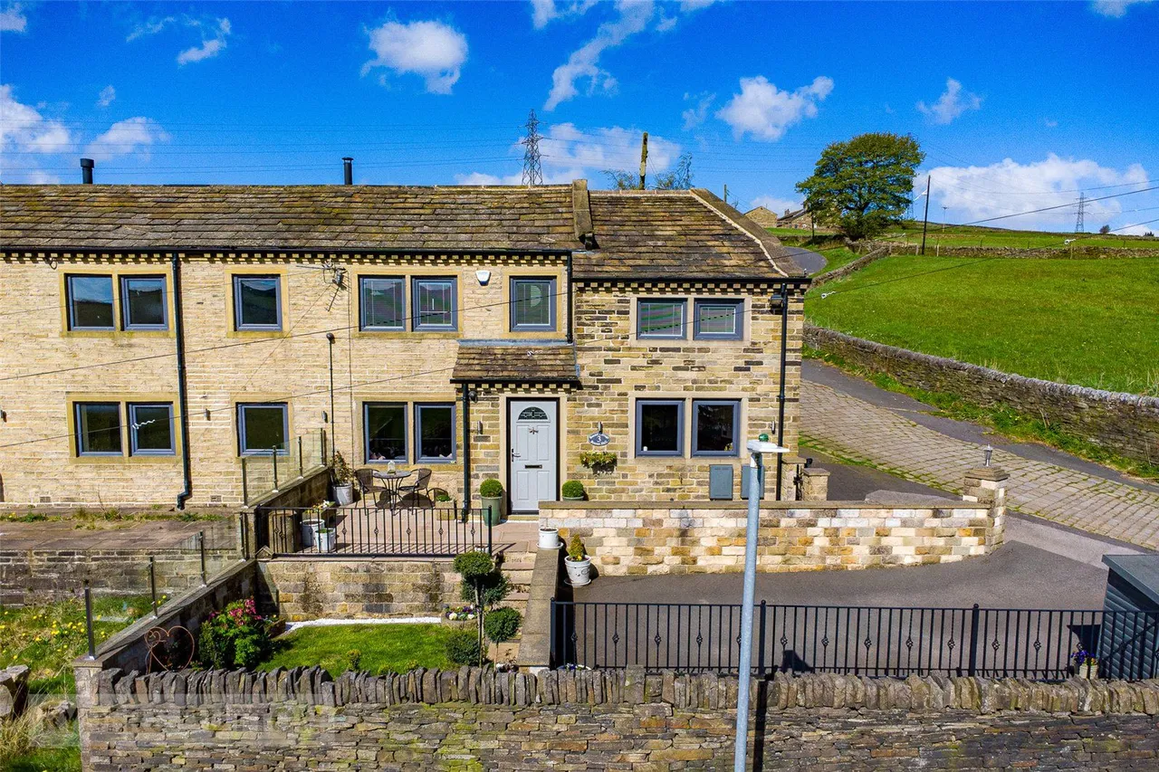 Bonnet Hall, Bradshaw, HX2, photo 23