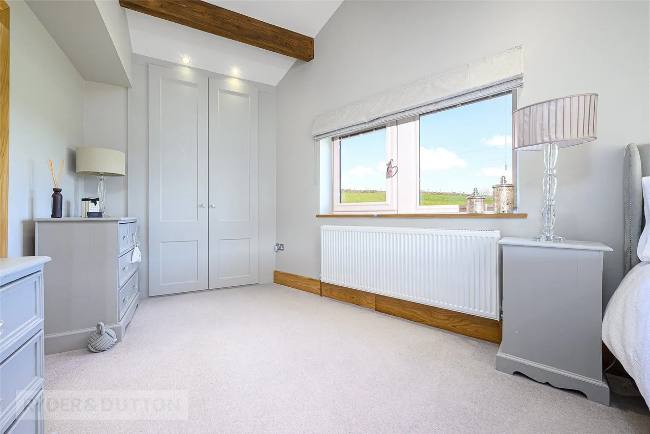 Bonnet Hall, Bradshaw, HX2, photo 15