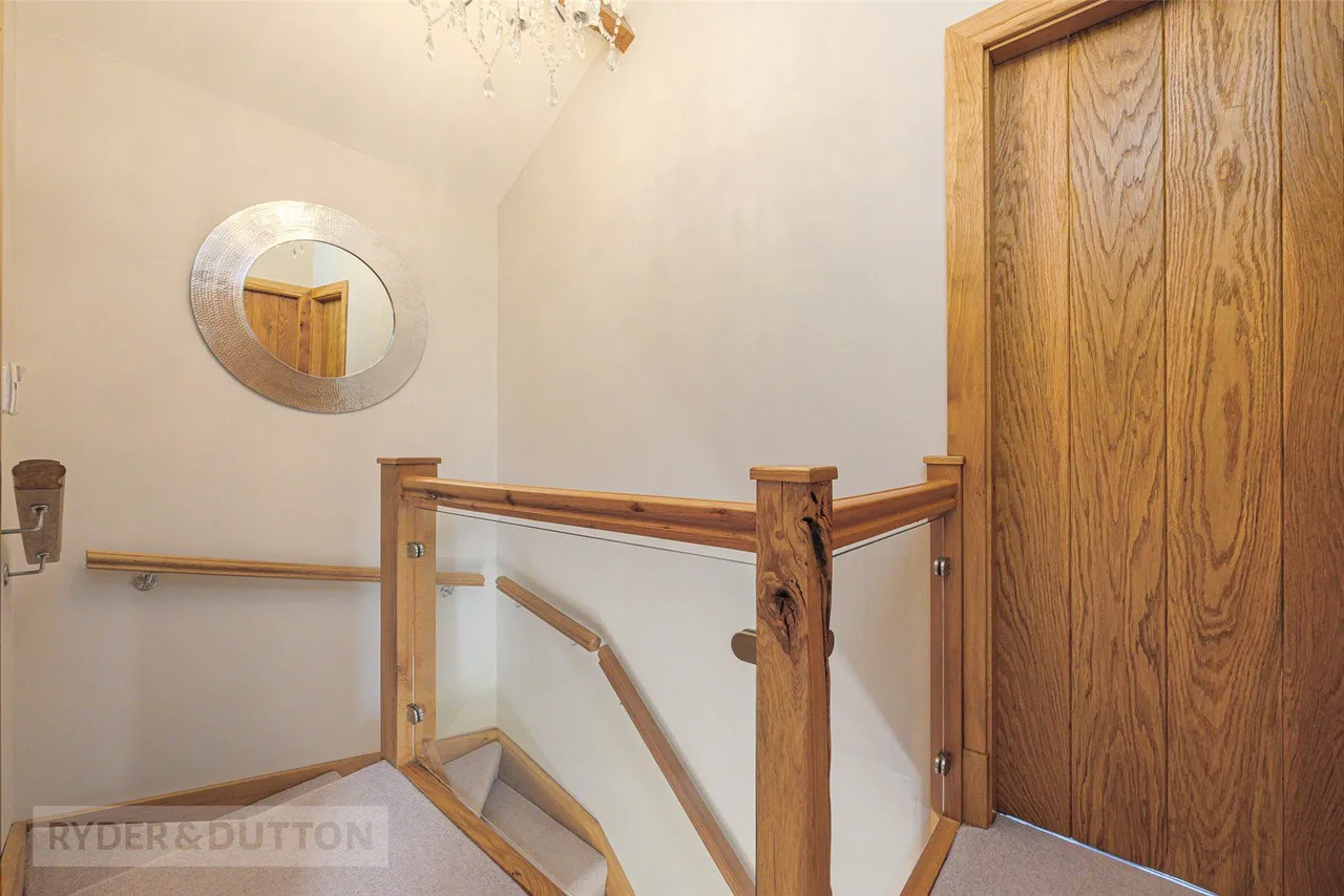 Bonnet Hall, Bradshaw, HX2, photo 13