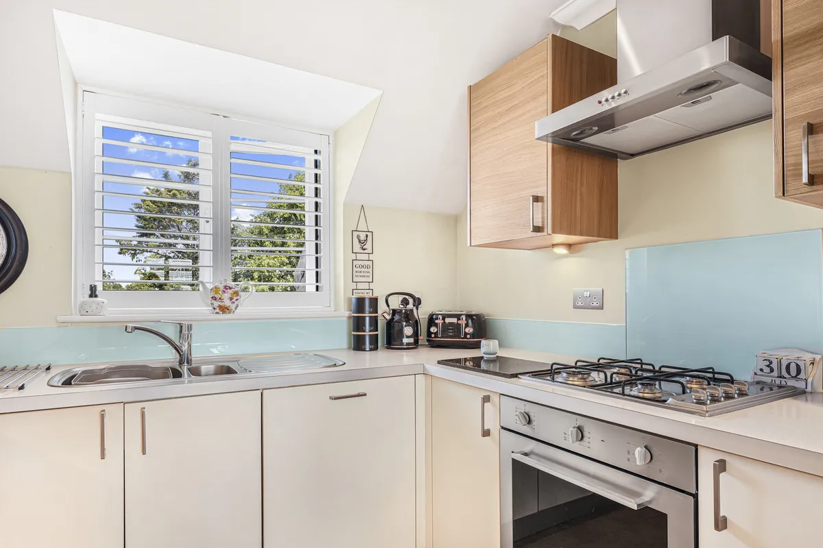 Rectory Road, Grays, RM16, photo 17