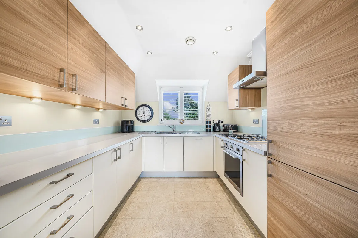 Rectory Road, Grays, RM16, photo 3