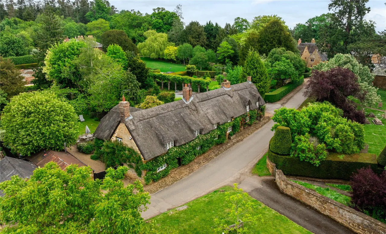Rose Cottage, Brockhall, NN7, photo 18