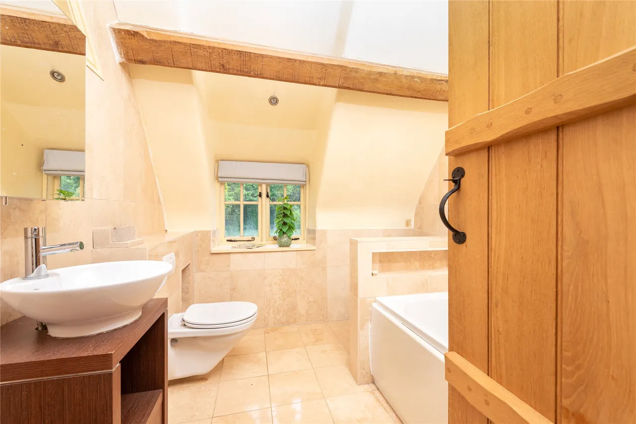 Rose Cottage, Brockhall, NN7, photo 22