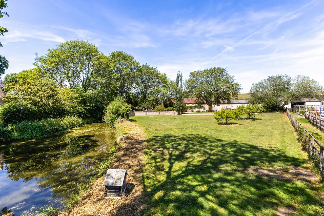 Lower House Farm, East Meon, Hampshire, photo 6