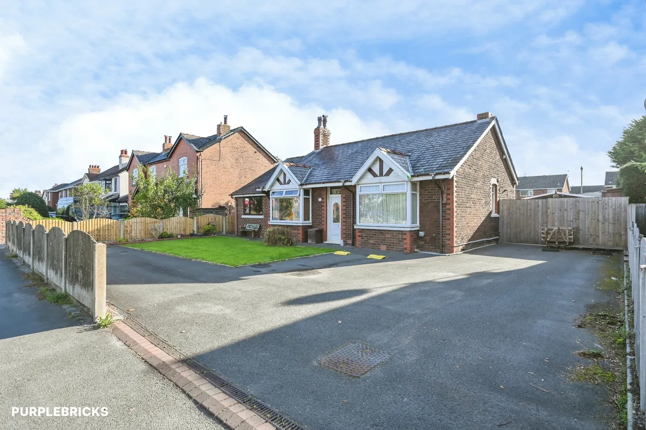2 bed house for sale, Liverpool Road South, Ormskirk, L40