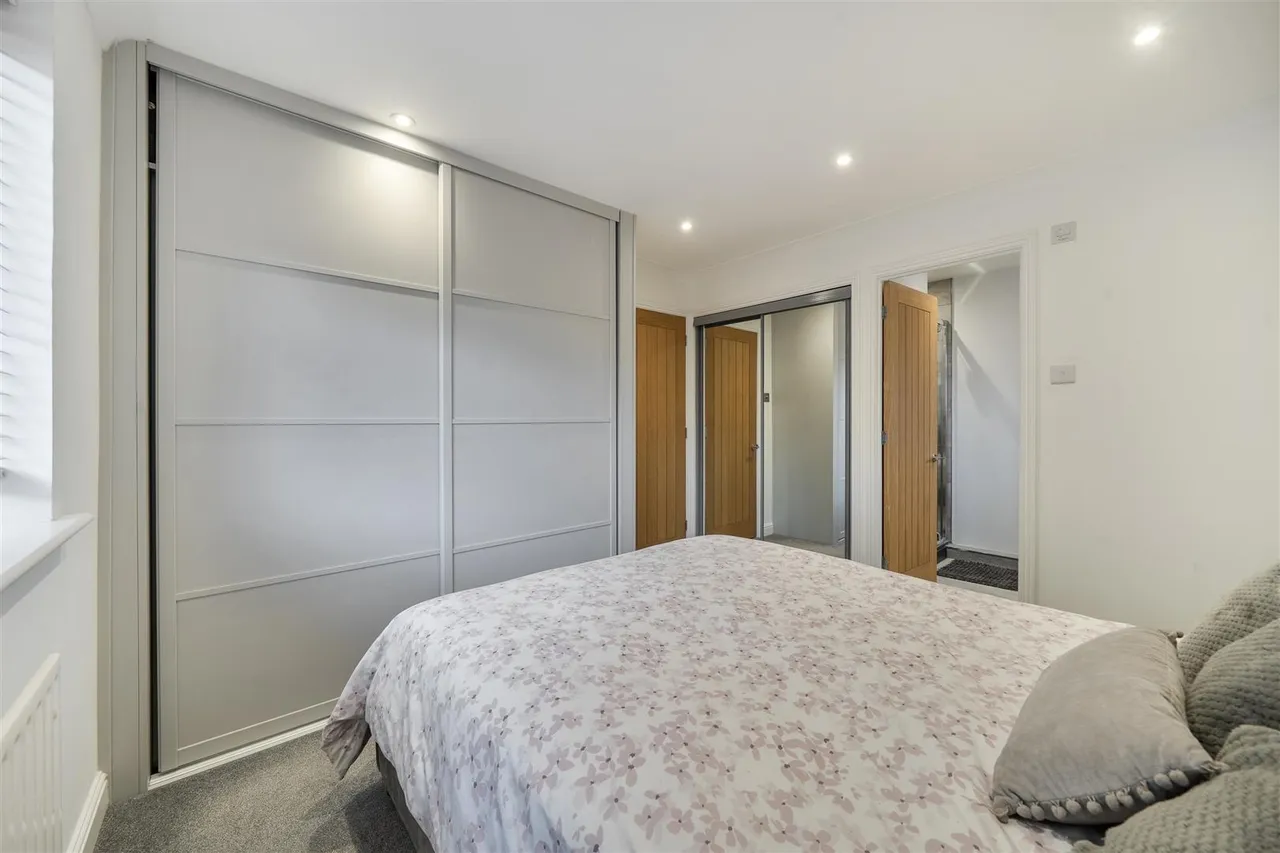 Wayfarer Close, Warsash, photo 12