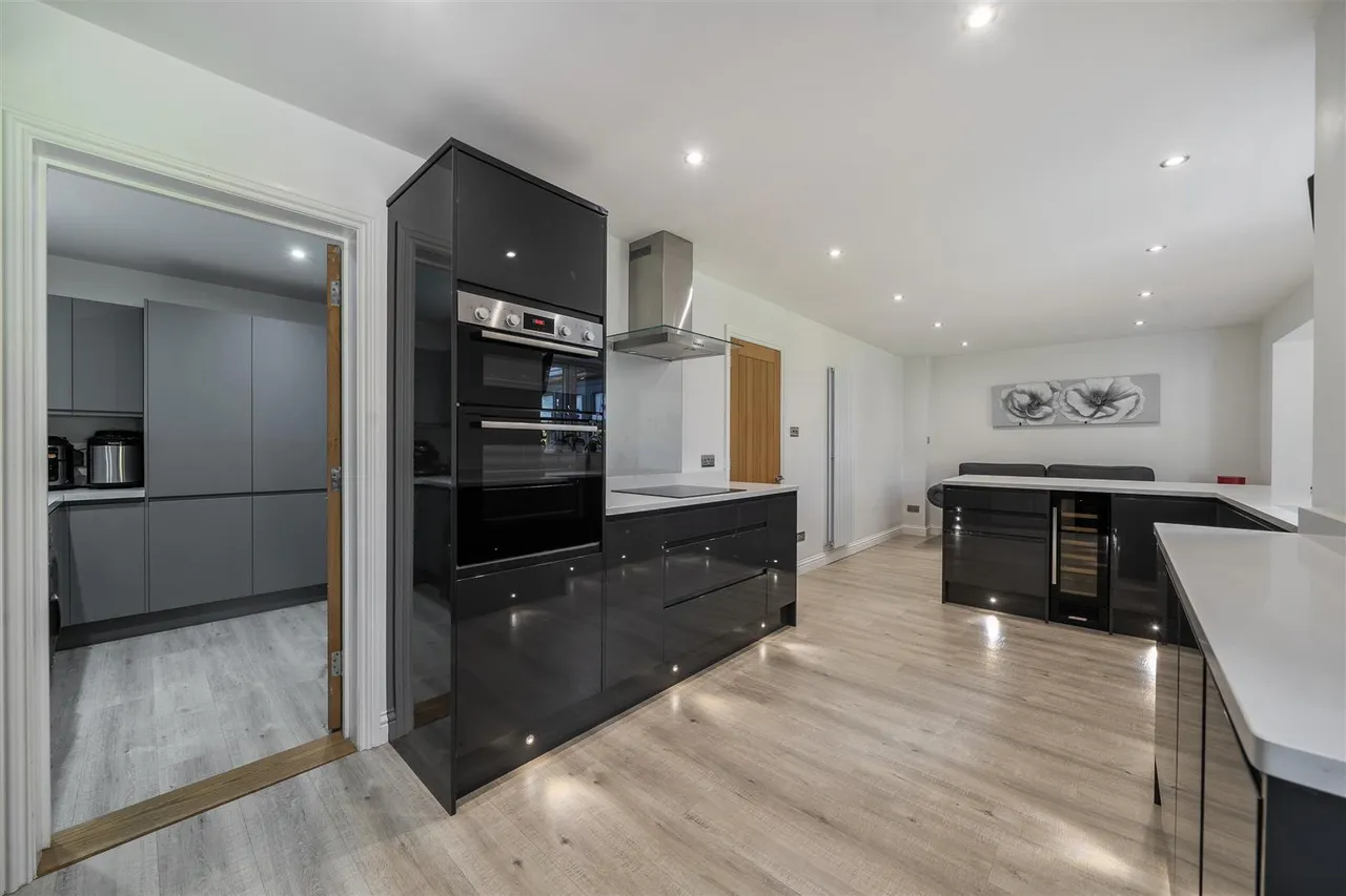 Wayfarer Close, Warsash, photo 7