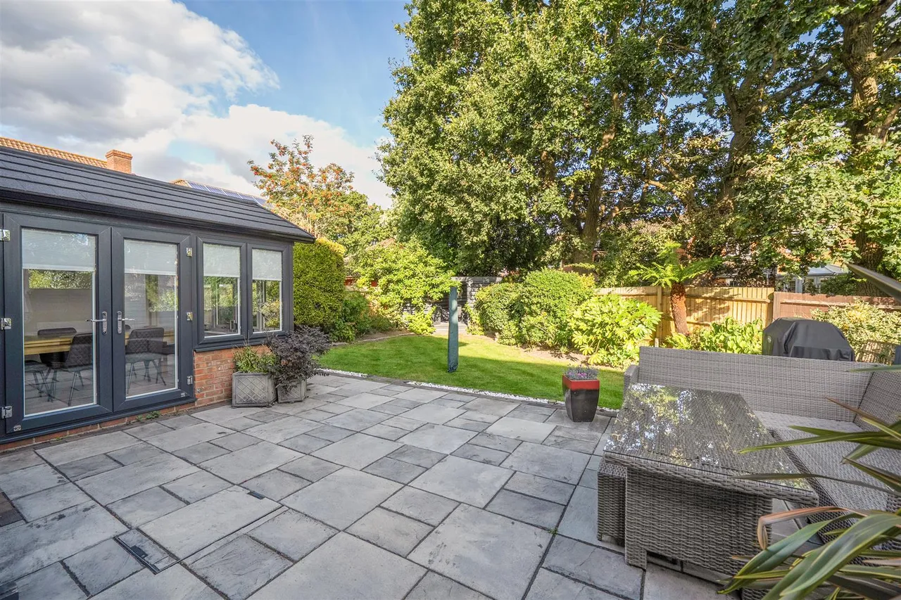 Wayfarer Close, Warsash, photo 10