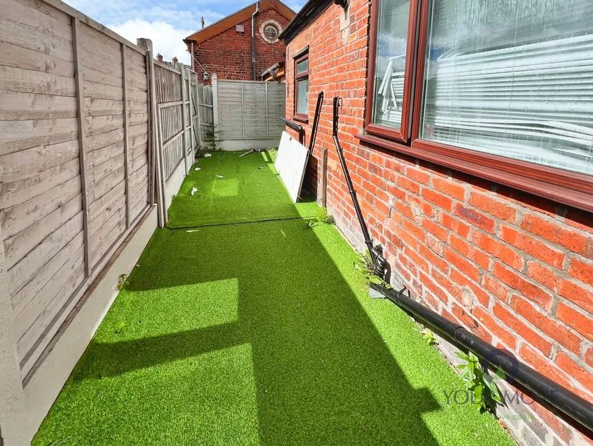 Queens Road, Tipton, West Midlands, DY4, photo 3
