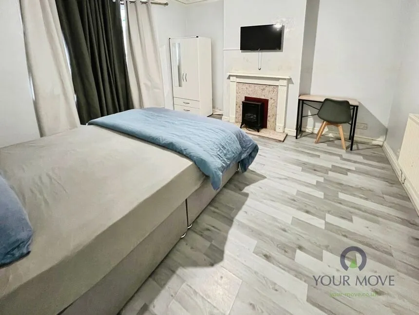 Queens Road, Tipton, West Midlands, DY4, photo 9