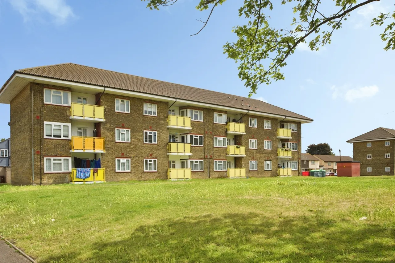 Kershaw Road, DAGENHAM, Essex, RM10, photo 8