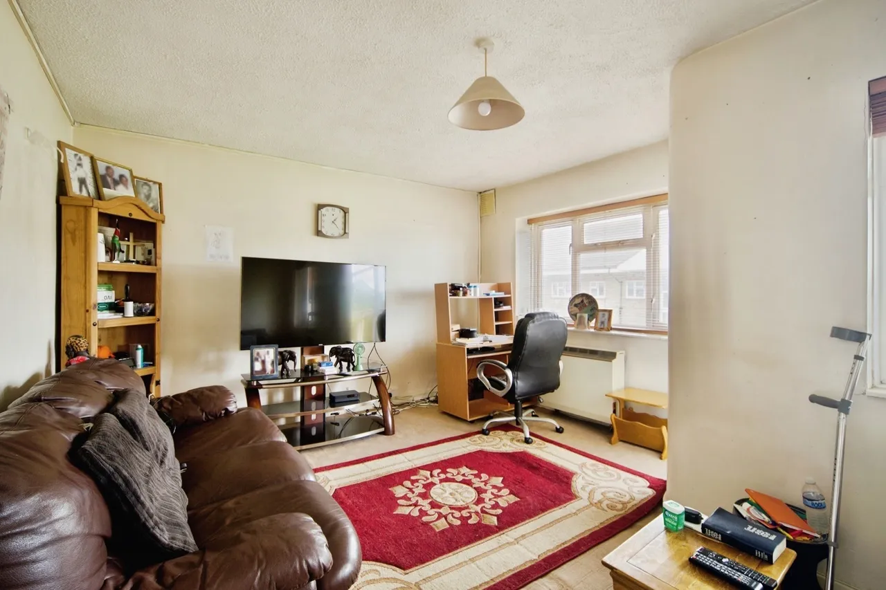 Kershaw Road, DAGENHAM, Essex, RM10, photo 7